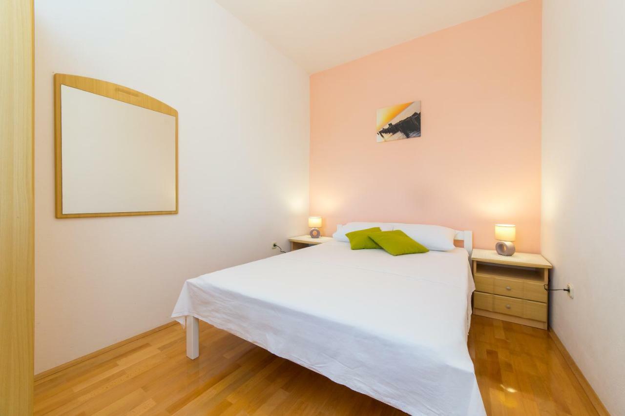 Guest House Pelja Plano Eksteriør billede