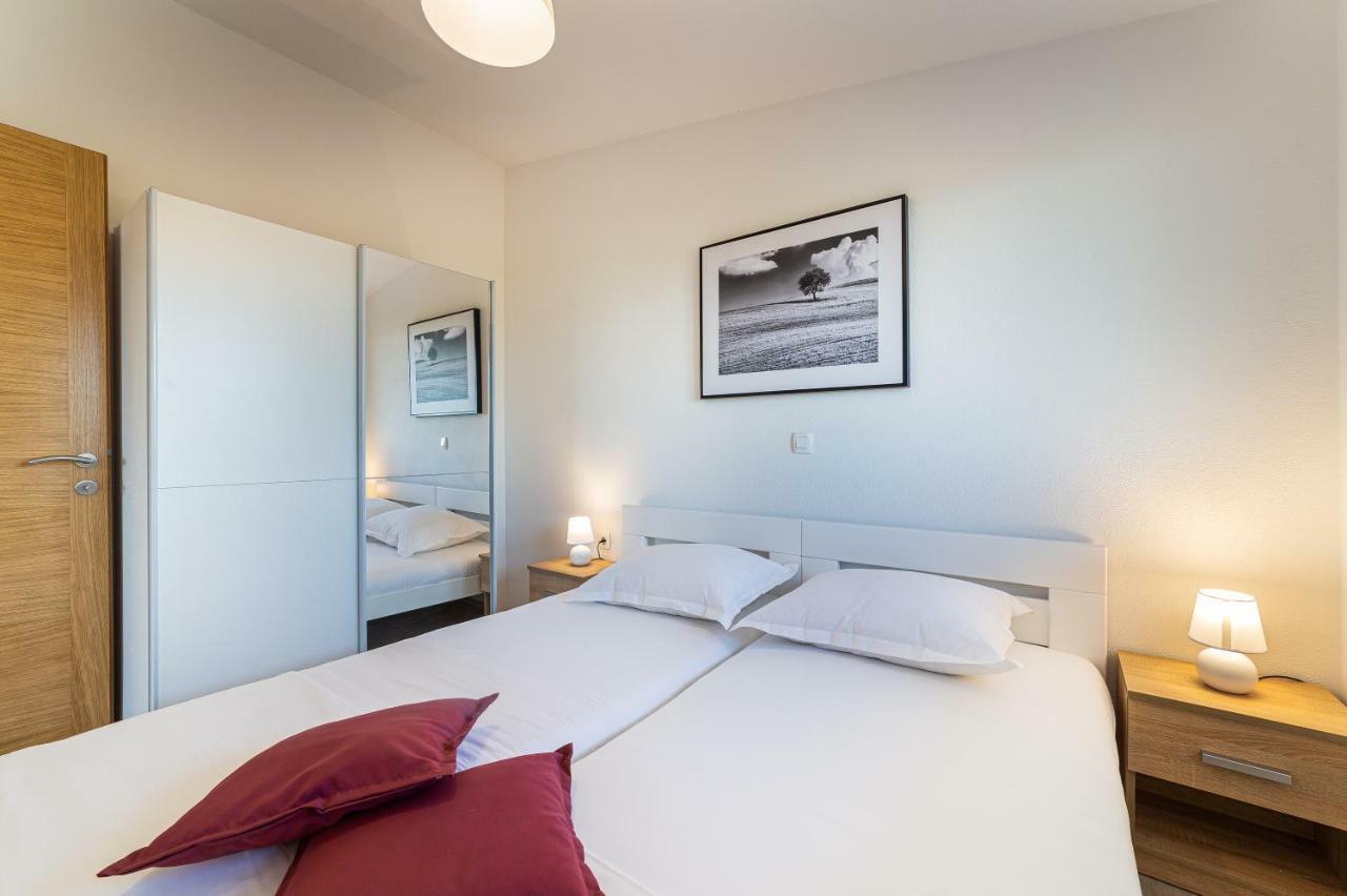 Guest House Pelja Plano Eksteriør billede